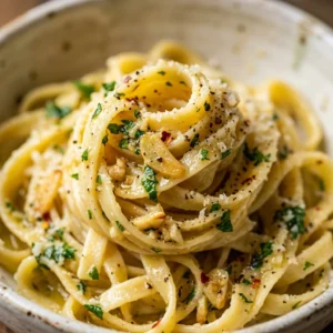 10 Minute Garlic Butter Noodles