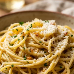 Cheap Spaghetti With Garlic Butter And Parmesan Under $10