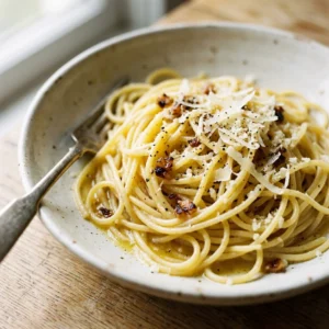 Cheap Spaghetti With Garlic Butter And Parmesan Under $10